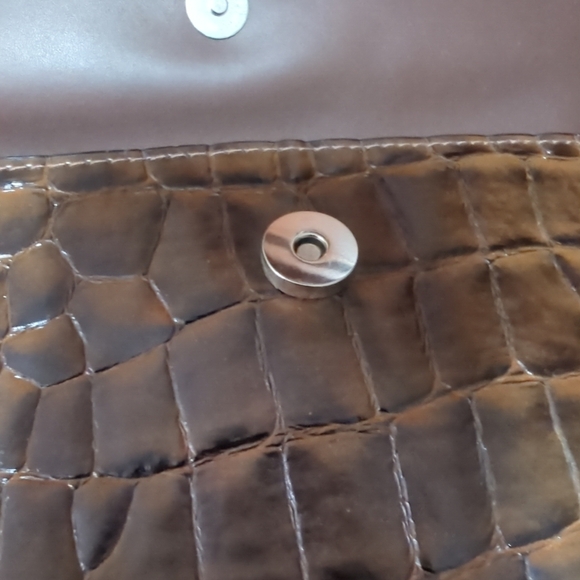 Crocodile Pattern Shoulder Bag - Brown - Picture 10 of 11